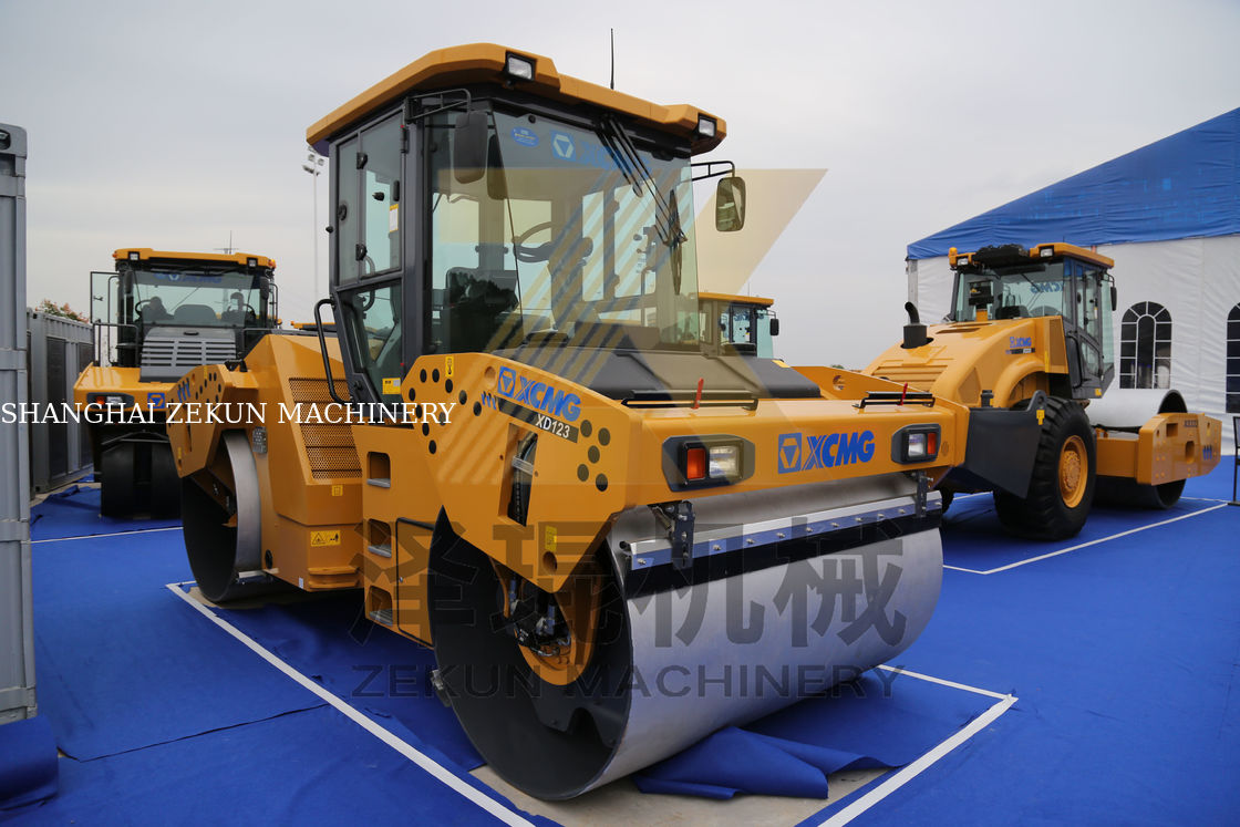 12 tonnes XCMG XD123 double rouleau à tambour Chine Équipement de construction routière de troisième étape