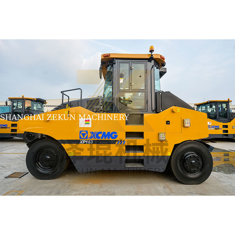 13 tonnes XCMG XP163 rouleau de pneus Chine Équipement de construction routière de deuxième étape