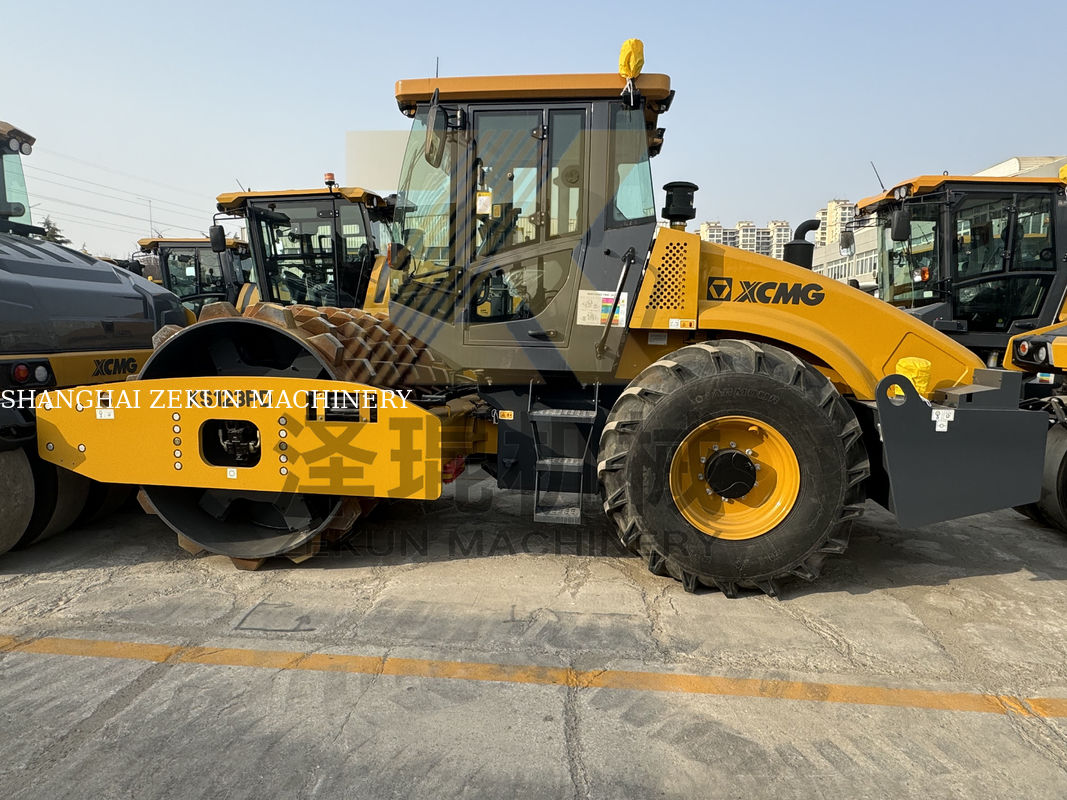 12 tonnes XCMG XS123 rouleaux vibrants lourds Chine Équipement de construction routière de troisième étape