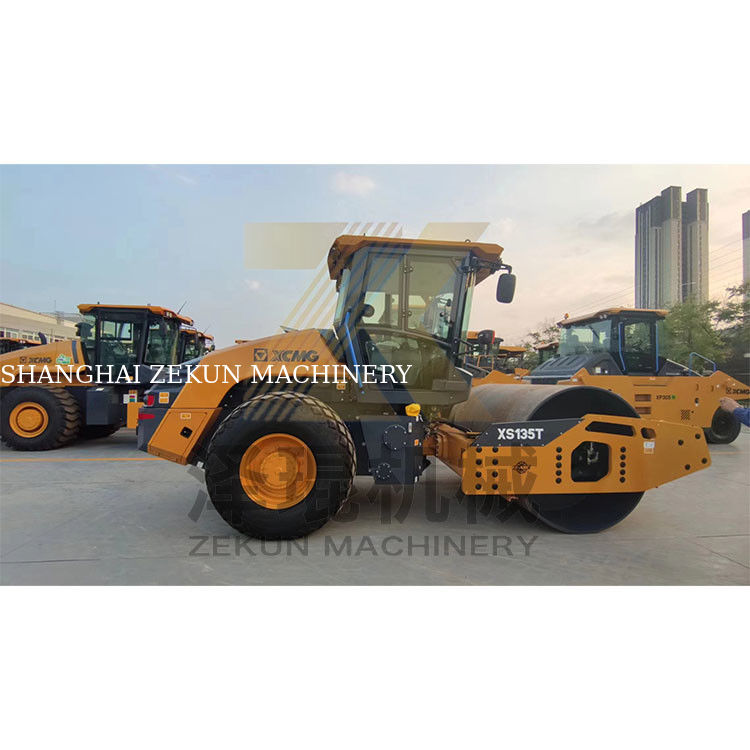 13 tonnes XCMG XS135T Rouleau à tambour hydraulique complet