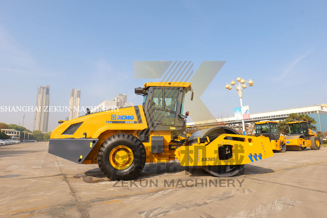36T XCMG XS365 rouleau hydraulique -- Chine étape III -- équipement routier
