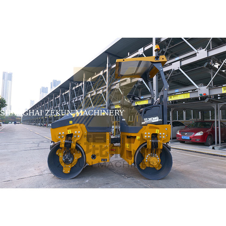4 tonnes XCMG XMR403 rouleau vibrant léger Chine étape III