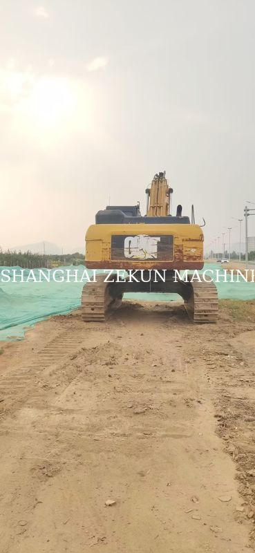 Excavateur Cat 340D2L 2019 avec 8 436 heures de travail Excellente performance
