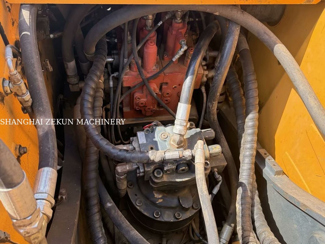 Excavateur à roues de 21 tonnes Hyundai R210W-9 2014 Parfait pour les projets de construction