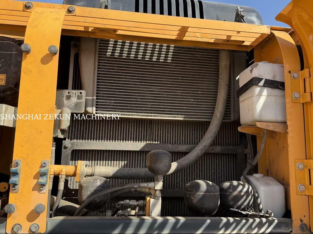 Excavateur à roues de 21 tonnes Hyundai R210W-9 2014 Parfait pour les projets de construction
