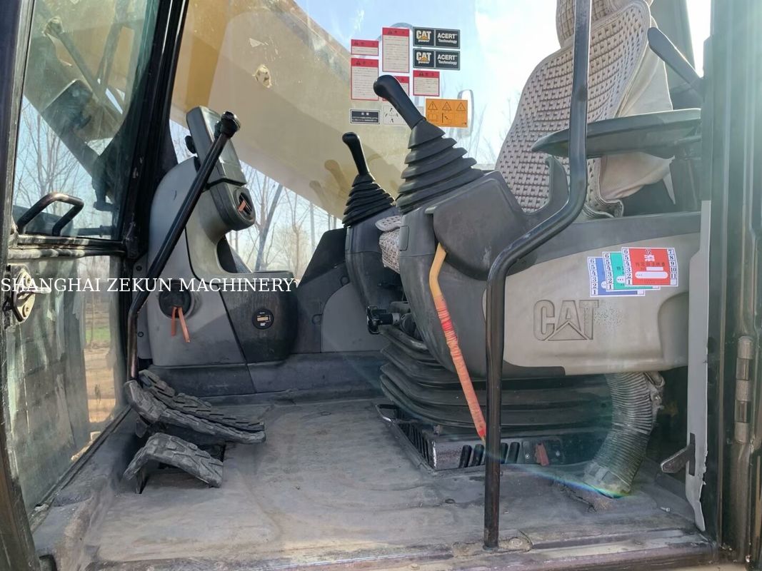 Excavateur 2020 Cat 320D2L Unité de 21 tonnes 5238 heures pour les projets lourds
