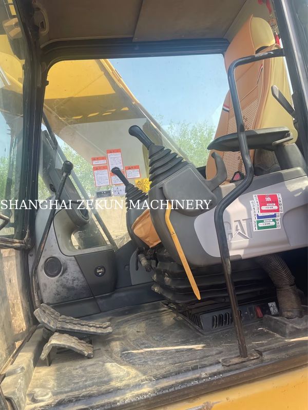 Excavateur 2020 Cat 320D2L 21 Tonnes 5127 Heures Parfait pour les achats B2B
