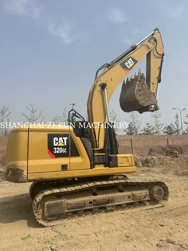 Excavateur de catégorie 320GC de 2018 4300H, en état d'origine pour des opérations de construction sans problème