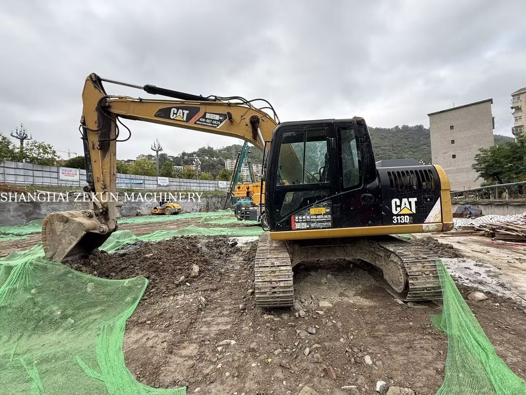 2016 Caterpillar 313D2 Excavateur hydraulique de classe 13 Tonnes Le choix ultime pour les travaux lourds