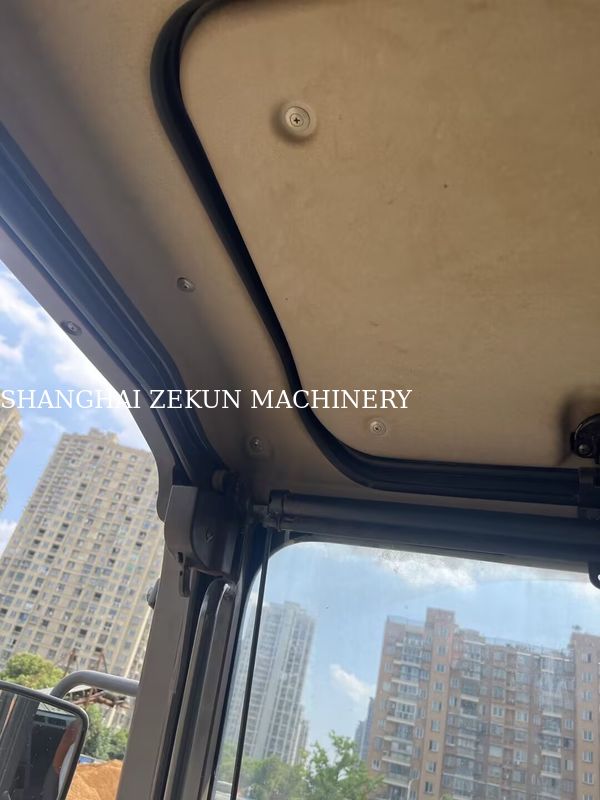 Excavatrice Doosan DX500LC-9C d'occasion, 800 tr/min, puissance et hauteur de creusage maximale 11