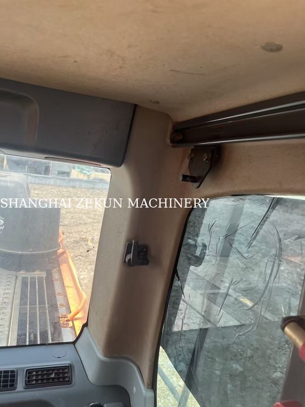 Excavatrice Doosan DX500LC-9C d'occasion, 800 tr/min, puissance et hauteur de creusage maximale 11