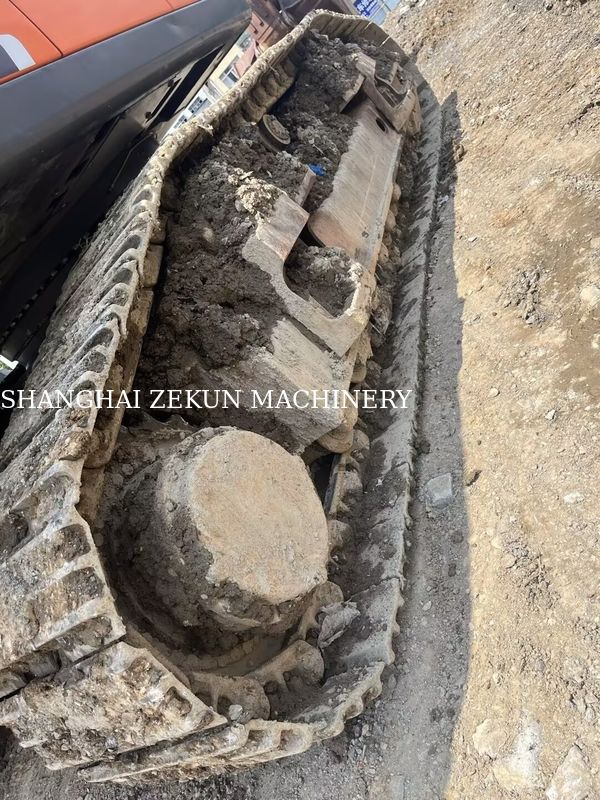 Excavatrice Doosan DX500LC-9C d'occasion, 800 tr/min, puissance et hauteur de creusage maximale 11