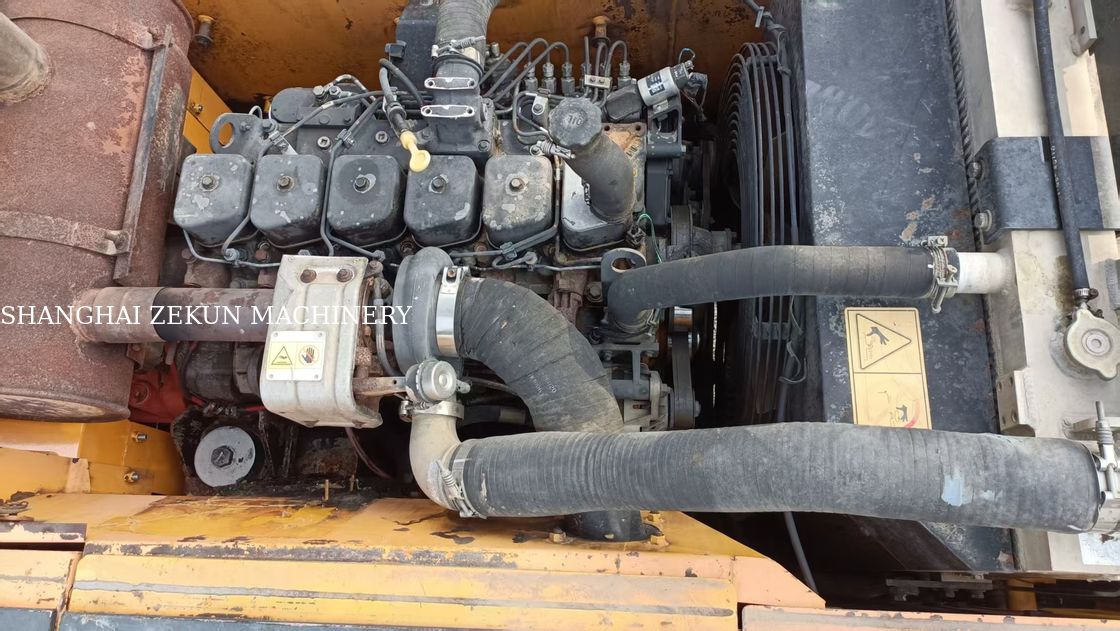 Hyundai R210W-9 Excavateur à roues 330 L Capacité du réservoir de carburant et vanne hydraulique