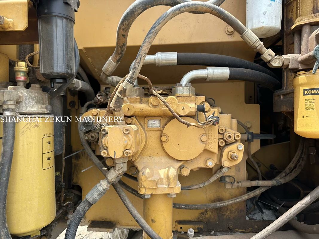 2014 CAT 320D2 Excavatrice 10 812 heures Et Débit hydraulique de performance 2 × 214 L/min Vitesse de déplacement 3.5 / 5.5 Km/h
