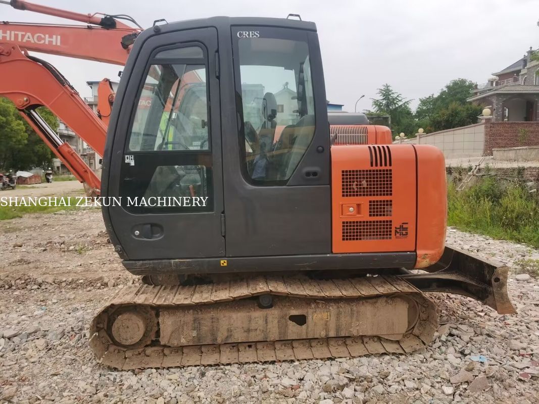 2023 Hitachi ZX60C-6A Excavator 2785 heures Poids de fonctionnement 5 Répond à la norme d' émission de niveau 3 / étape III