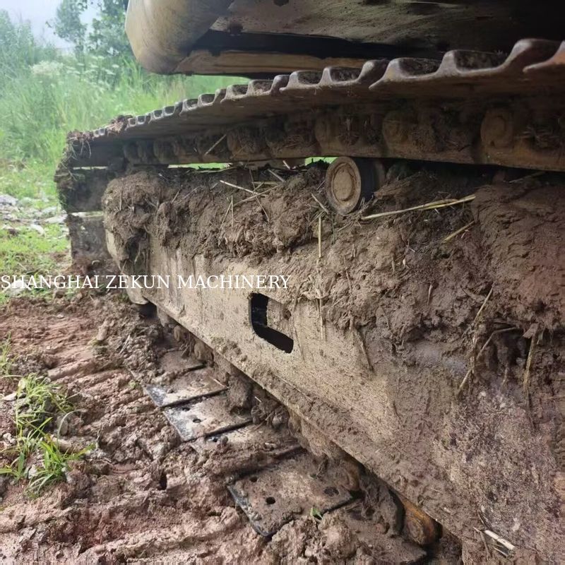 2017 CAT 307E2 Excavatrice 12544 heures Hauteur de déversement maximale 070 mm Pression hydraulique 28 MPa