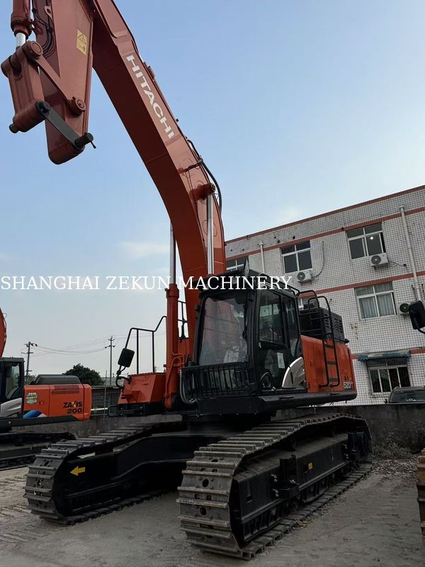 2024 Hitachi ZX520LCH Excavator Max Reach au niveau du sol 12 déplacement 15,68 L pour le prochain projet