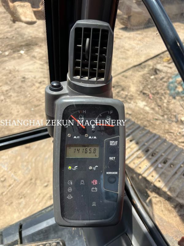 Hitachi ZX120-6 Excavateur 14165h pour les besoins commerciaux Capacité du réservoir de carburant 240 L Pression hydraulique 34,3 MPa