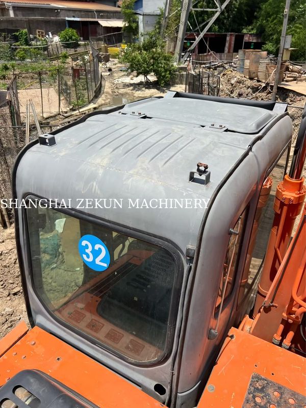 Hitachi ZX120-6 Excavateur 14165h pour les besoins commerciaux Capacité du réservoir de carburant 240 L Pression hydraulique 34,3 MPa