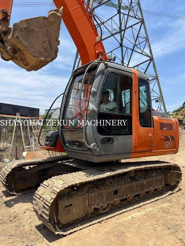 Hitachi ZX120-6 Excavateur 14165h pour les besoins commerciaux Capacité du réservoir de carburant 240 L Pression hydraulique 34,3 MPa