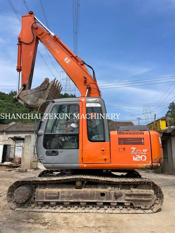 Pelle Hitachi ZX120-6 d'occasion avec bras de 2,5 m et hauteur de déversement maximale de 210 mm, 11158 heures