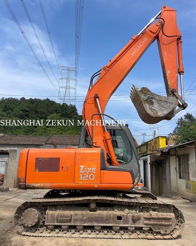 Pelle Hitachi ZX120-6 d'occasion avec bras de 2,5 m et hauteur de déversement maximale de 210 mm, 11158 heures