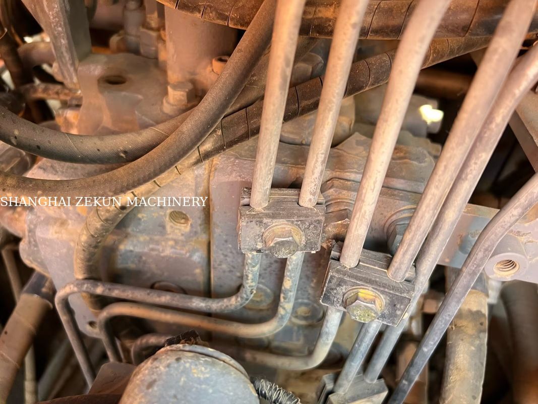 Excavatrice utilisée Hitachi ZX130-6 Avec 11053 heures 4,6m Longueur du boom 34,3 MPa Pression hydraulique