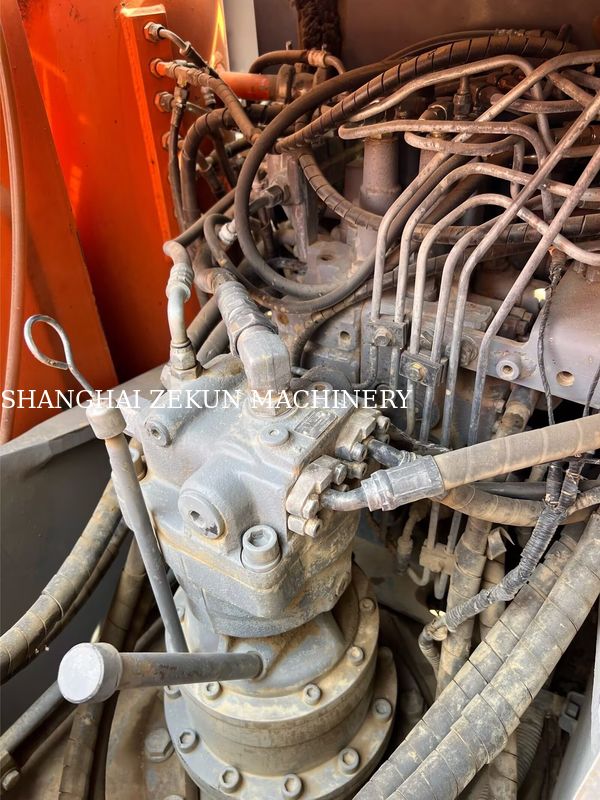 Excavatrice utilisée Hitachi ZX130-6 Avec 11053 heures 4,6m Longueur du boom 34,3 MPa Pression hydraulique